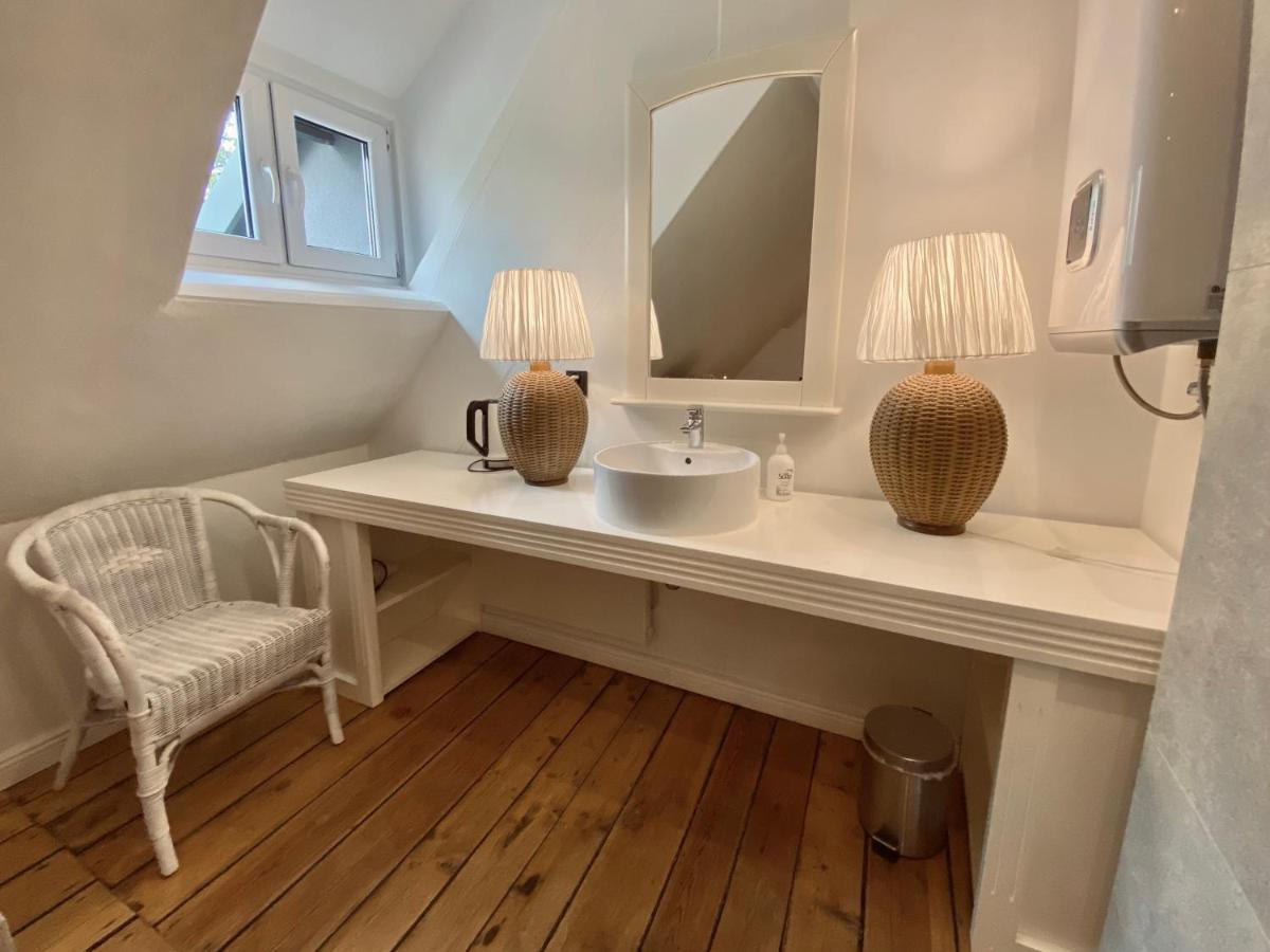 Dom Ogrodnika Guest House Biala Olecka Bagian luar foto