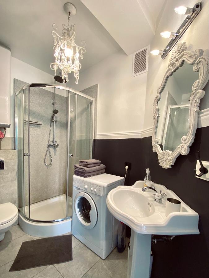 Dom Ogrodnika Guest House Biala Olecka Bagian luar foto