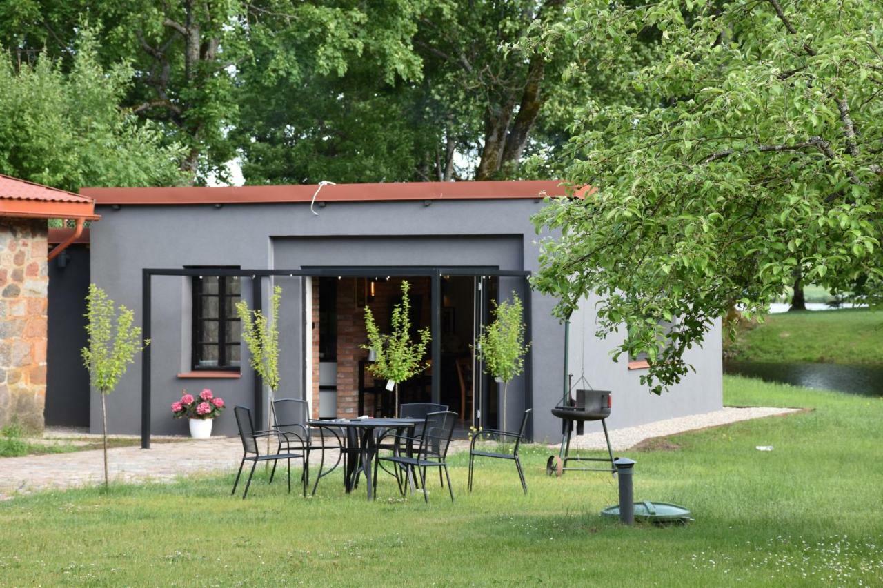 Dom Ogrodnika Guest House Biala Olecka Bagian luar foto